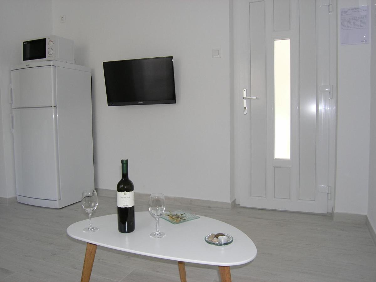 Apartments Aventura Baska For Relaxing Holidays Exterior foto